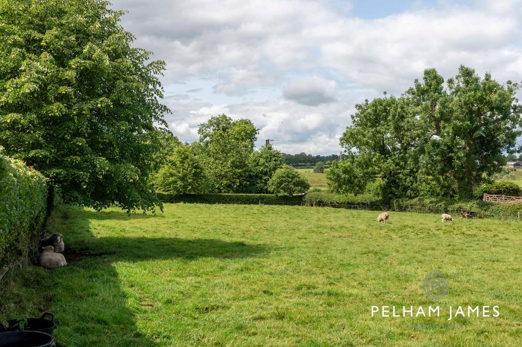 The Manor House, Illston