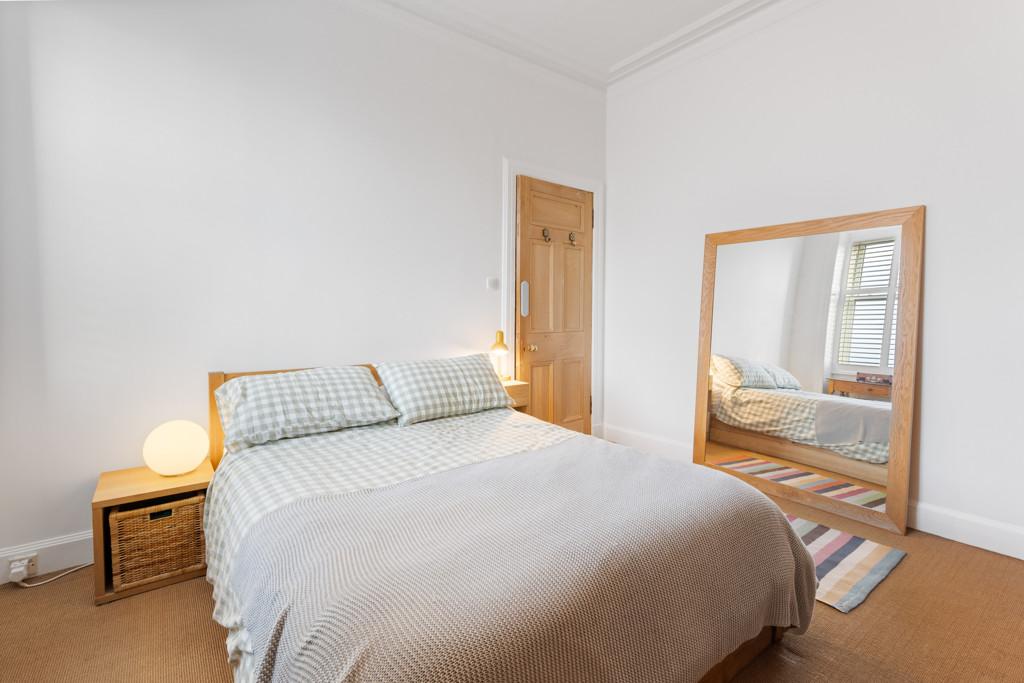Double Bedroom of 18 (Flat 9) Montpelier Terrace