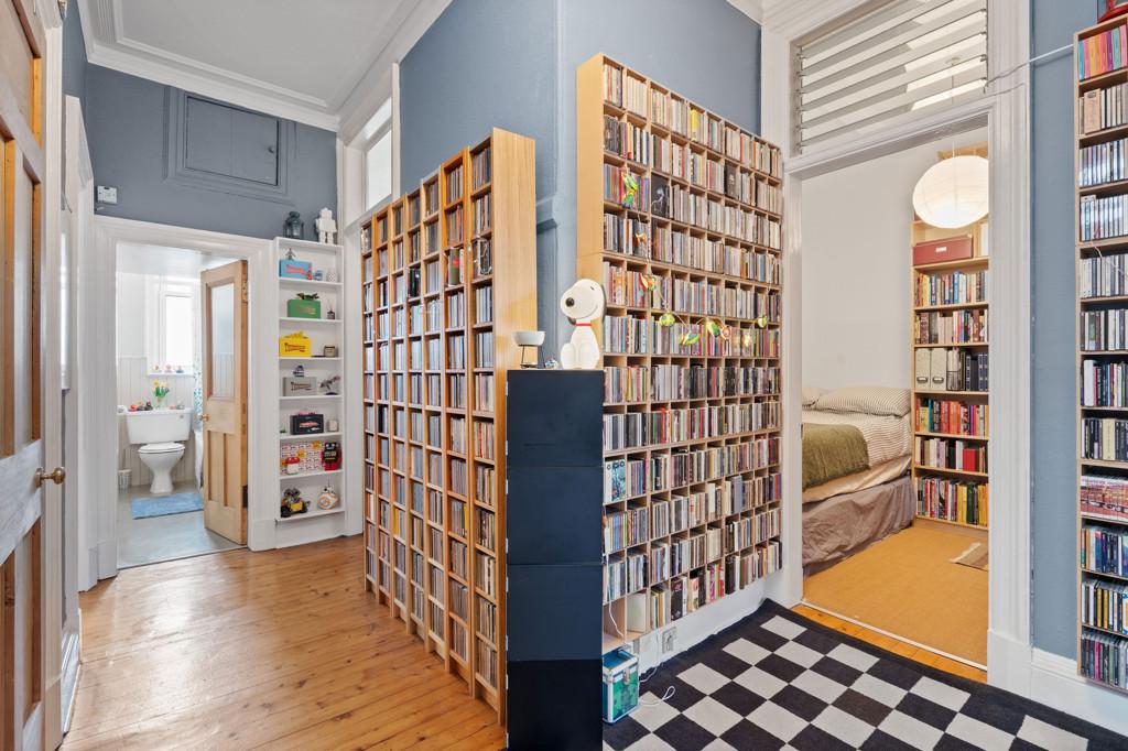 Reception Hall of 18 (Flat 9) Montpelier Terrace