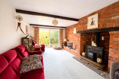 3 bedroom detached house for sale, Canada Road, West Wellow, Romsey, Hampshire, SO51