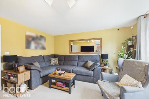 3 bedroom semi-detached house for sale, Ellynore Close, Milton Keynes