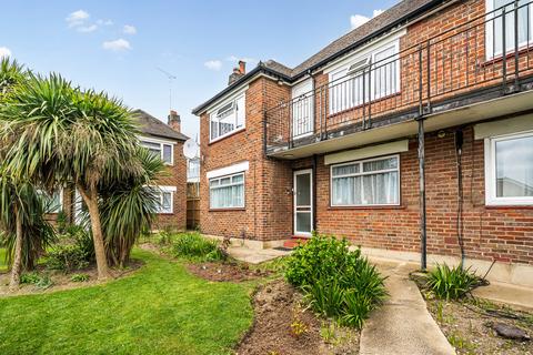 2 bedroom apartment for sale, Glebe Court, Glebe Road, Stanmore