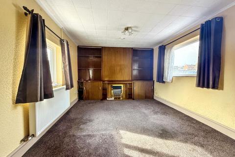 3 bedroom semi-detached house for sale, 42 Oldbury Road, Tewkesbury, Gloucestershire, GL20 5NB