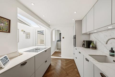 undefined, South Road, Weybridge, KT13