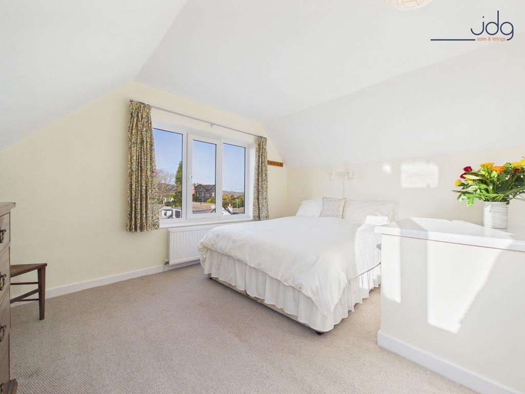 Double Bedroom 1