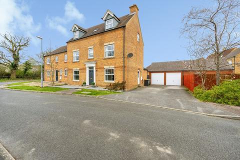undefined, Gala Close, Bedford, Bedfordshire, MK41