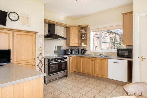 undefined, Liveridge Hill, Henley-in-Arden, Warwickshire B95
