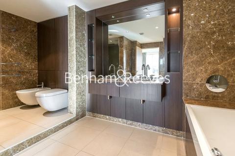 3 bedroom apartment to rent, Lensbury Avenue, London, SW6
