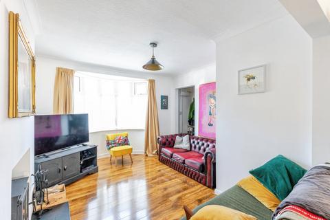 undefined, Fern Road, Rushden, NN10