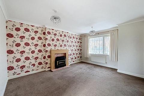 3 bedroom semi-detached house for sale, The Hollies, Hornsea