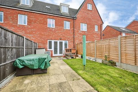 4 bedroom terraced house for sale, Creed Road, Oundle, PETERBOROUGH