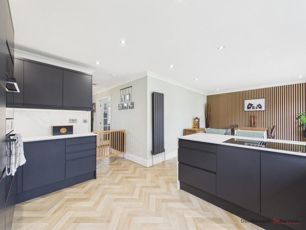 Open Plan Kitchen/Dining Area