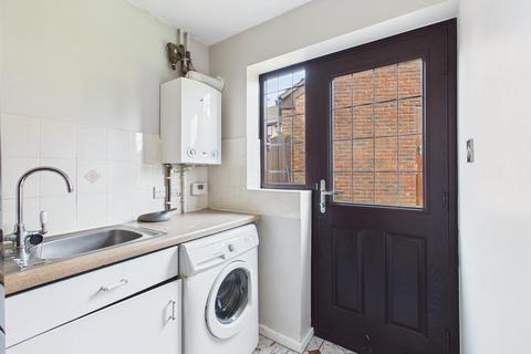 4 bedroom detached house to rent, Broadwells Crescent, Coventry CV4