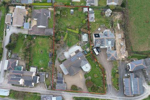 undefined, Mount Hawke, Substantial detached bungalow with large gardens