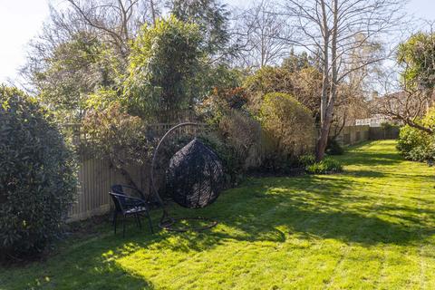 5 bedroom semi-detached house for sale, Romford Road, Pembury, TN2