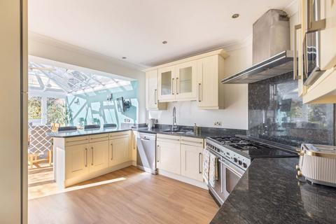 5 bedroom semi-detached house for sale, Romford Road, Pembury, TN2