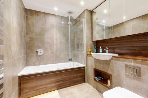2 bedroom apartment for sale, Gladwin Tower, Wandsworth Road, SW8