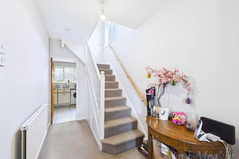 undefined, Heathfield Vale, South Croydon