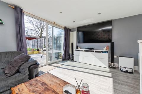 3 bedroom terraced house for sale, Daniells, Welwyn Garden City