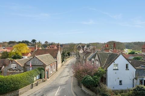 1 bedroom flat for sale, High Street, East Runton, NR27