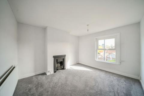 1 bedroom flat for sale, High Street, East Runton, NR27
