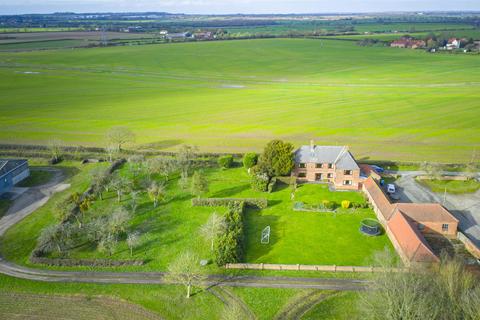 undefined, Freemans Lane, Sturton le Steeple