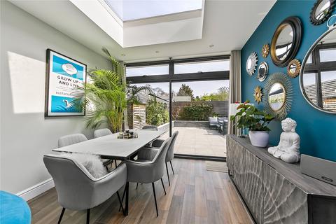 4 bedroom terraced house for sale, Canberra Place, Kew, Surrey, TW9