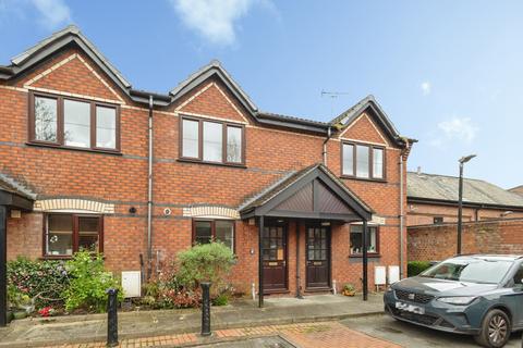 2 bedroom terraced house for sale, Burton Road, West Didsbury, Manchester, Greater Manchester, M20