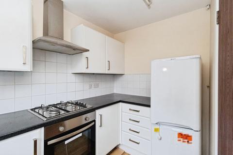 2 bedroom terraced house for sale, Burton Road, West Didsbury, Manchester, Greater Manchester, M20