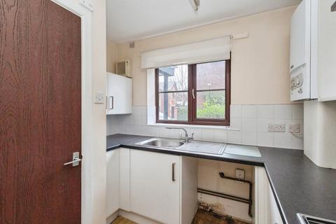 2 bedroom terraced house for sale, Burton Road, West Didsbury, Manchester, Greater Manchester, M20
