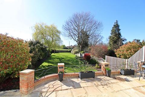 3 bedroom semi-detached house for sale, Wickham Way, Park Langley, Beckenham, BR3
