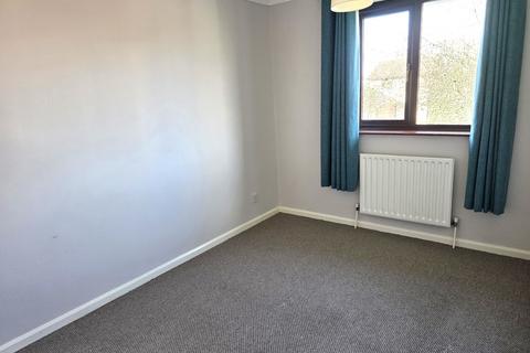 3 bedroom semi-detached house to rent, Maple Close, Lincoln LN5