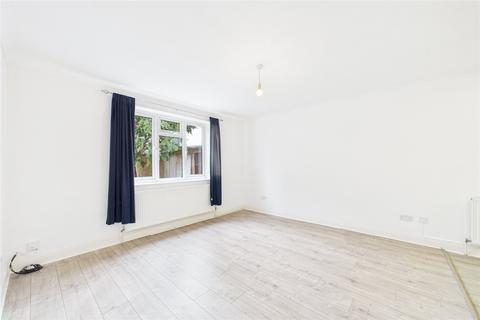 2 bedroom maisonette to rent, Feltham Hill Road, Ashford, Surrey, TW15
