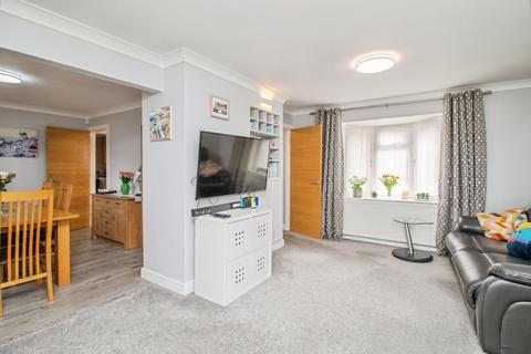 4 bedroom detached house for sale, Oakley Gardens, Downhead Park, Milton Keynes, Buckinghamshire, MK15