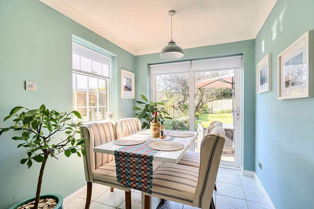 Breakfast Room
