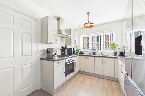 undefined, Manu Marble Way, Gloucester, Gloucestershire, GL1