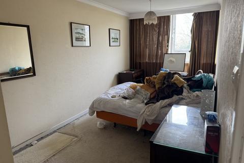 3 bedroom flat for sale, 67 PUTNEY HILL SW15