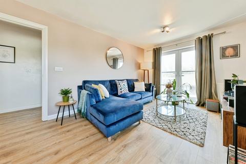 1 bedroom flat for sale, Cooks Way, Hitchin