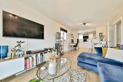 1 bedroom flat for sale, Cooks Way, Hitchin