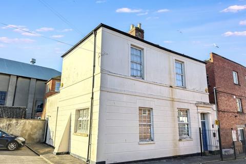 Convenience store for sale, 70 Eastgate Street, Gloucester, Gloucestershire, GL1 1QN