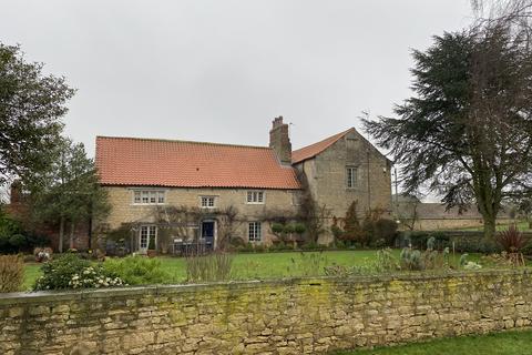 undefined, Wellingley DN11