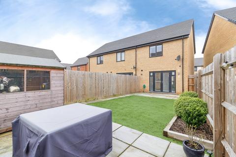 undefined, Joyce Rise, Glebe Farm, Milton Keynes, Buckinghamshire, MK17