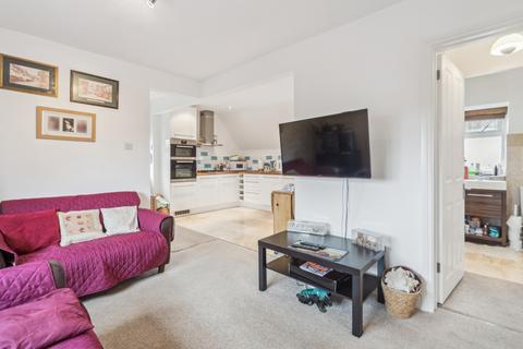 2 bedroom maisonette for sale, Hillside Close, Gerrards Cross SL9