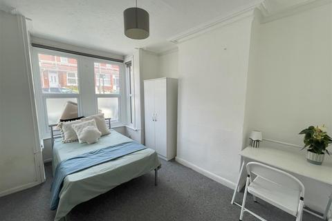 undefined, Redvers Road, Brighton
