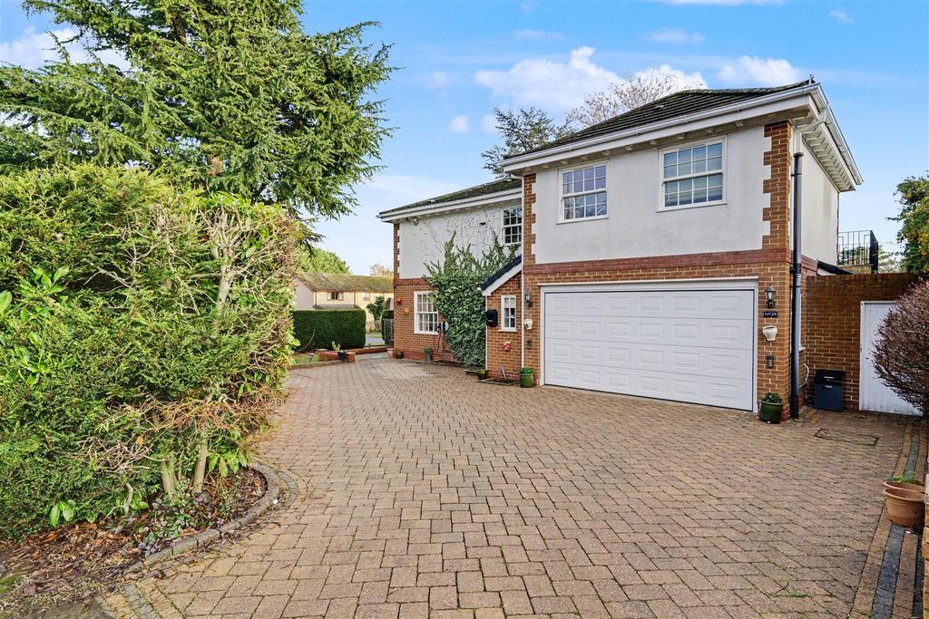 Driveway 1 2.jpeg