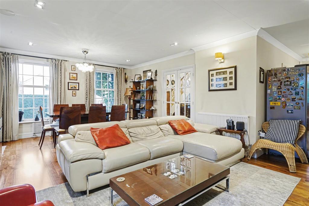 Living Room 1 1.jpeg