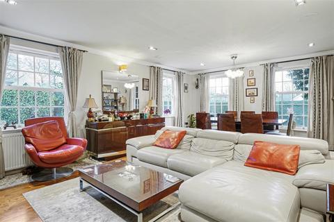 undefined, Claremont Avenue, Bramcote