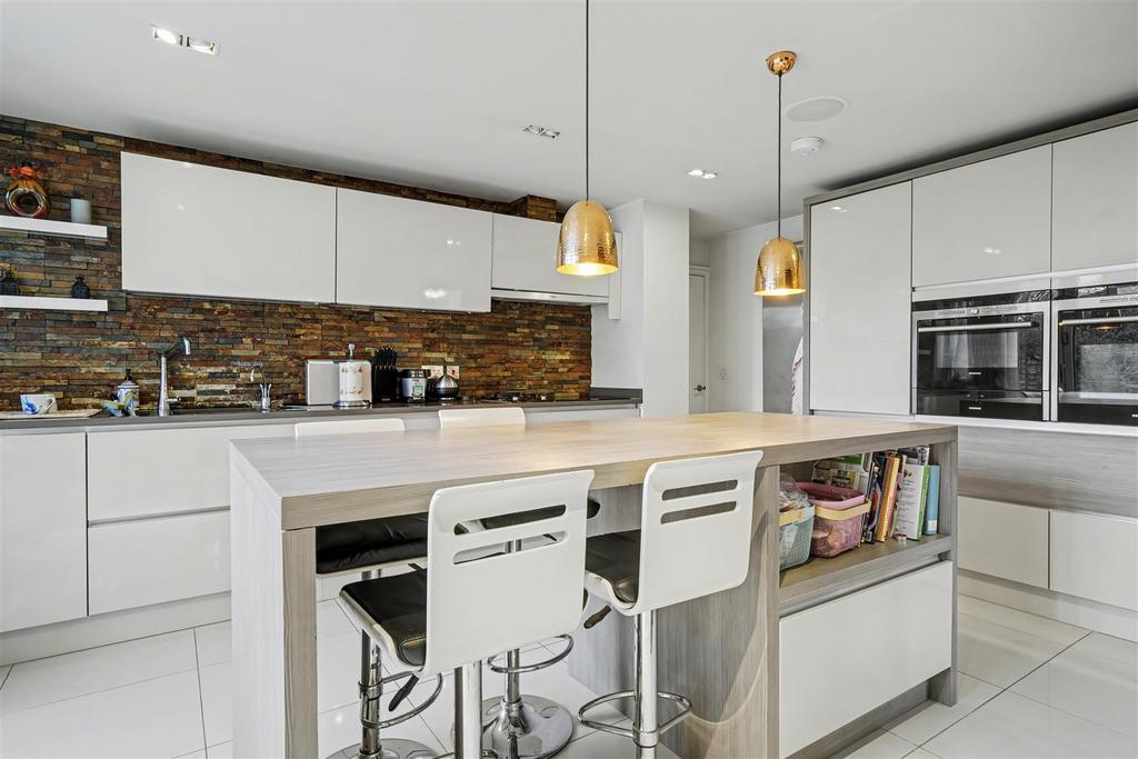 Kitchen 1 1.jpeg
