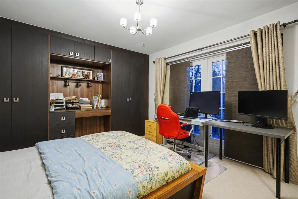 New Bed 2 .jpg