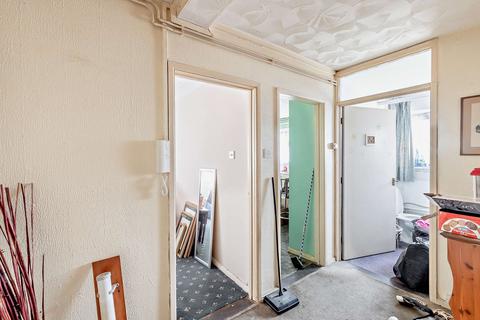 3 bedroom flat for sale, Halstead Road, Portsmouth, PO6